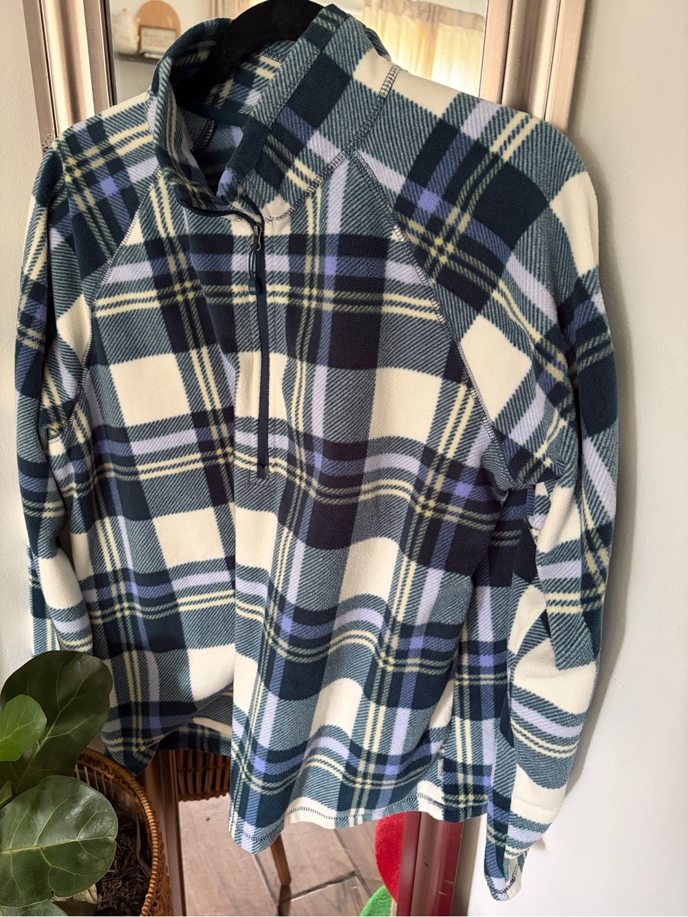 Eddie Bauer Women’s XL Plaid Fleece Quarter-Zip Pullover